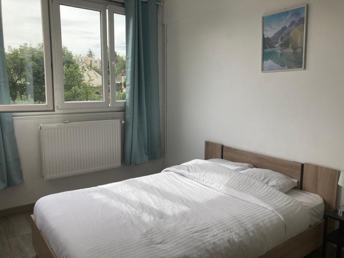 Appartement Ensoleille Palaiseau Esterno foto